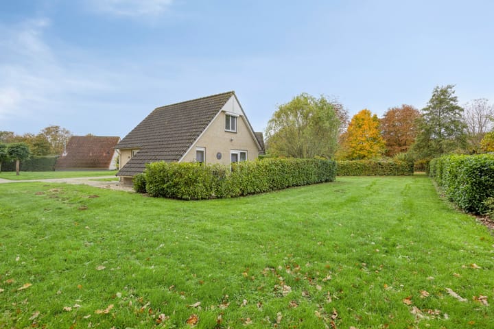 Photo 28 of Zwembadweg 2-B142