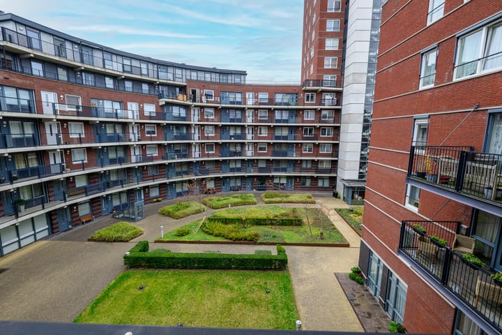 Photo 3 of Ommedijk 64