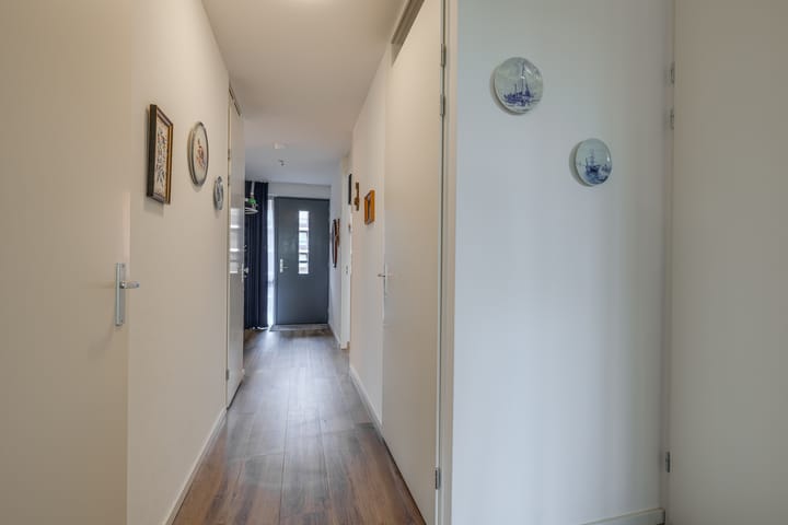 Photo 4 of Ommedijk 64