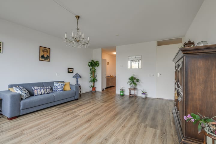 Photo 7 of Ommedijk 64