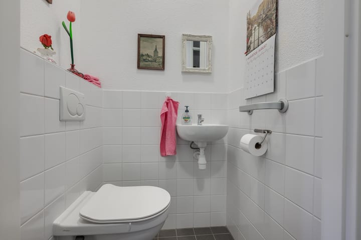 Photo 25 of Ommedijk 64