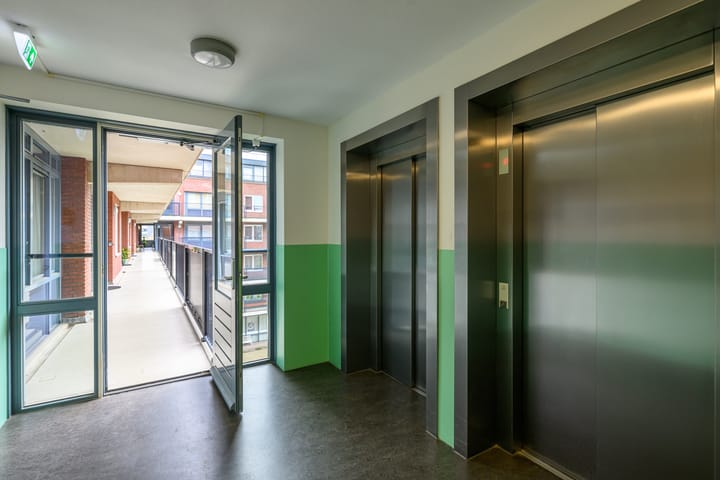 Photo 32 of Ommedijk 64