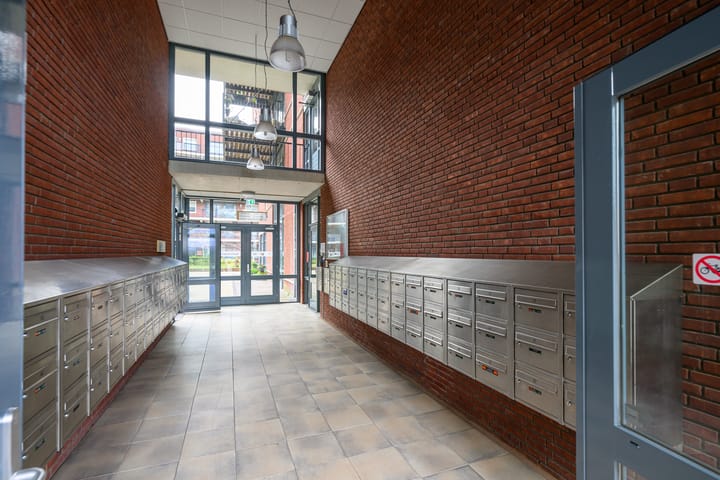 Photo 45 of Ommedijk 64