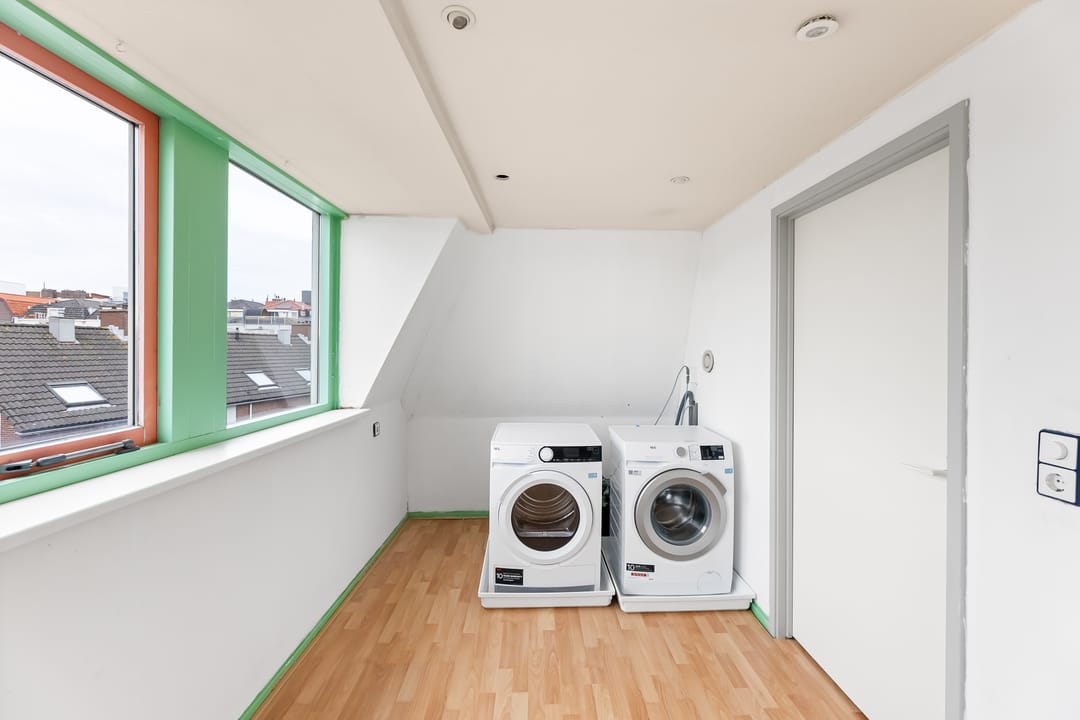 Foto 28 van Molenstraat 87