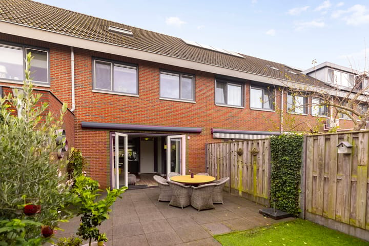 Foto 23 van de Pirk 22