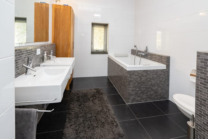 Foto 42 van Tolhekstraat 9