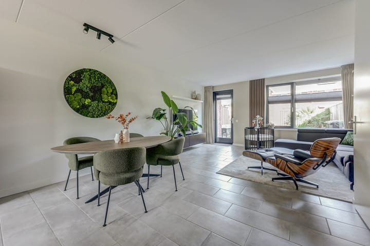 Photo 14 of De Ontmoeting 14