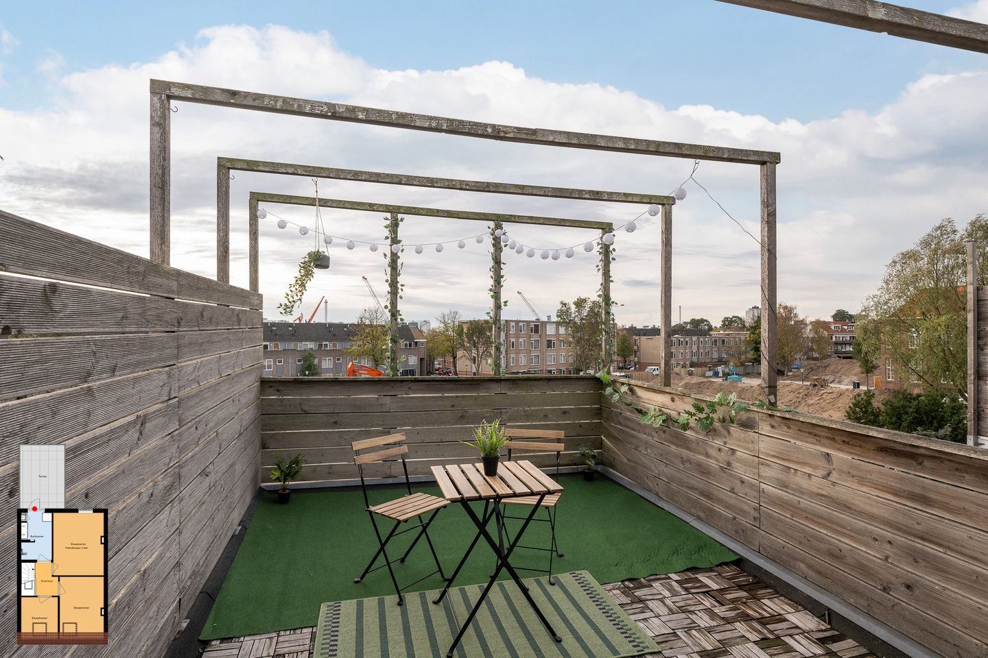 Photo 4 of Willem Beukelszoonstraat 84