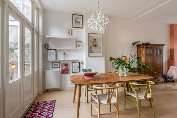 Photo 11 of Willem Beukelszoonstraat 84