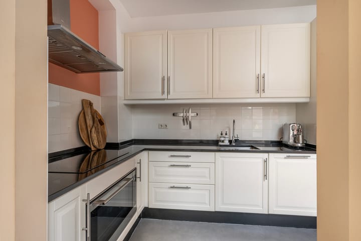 Photo 12 of Willem Beukelszoonstraat 84