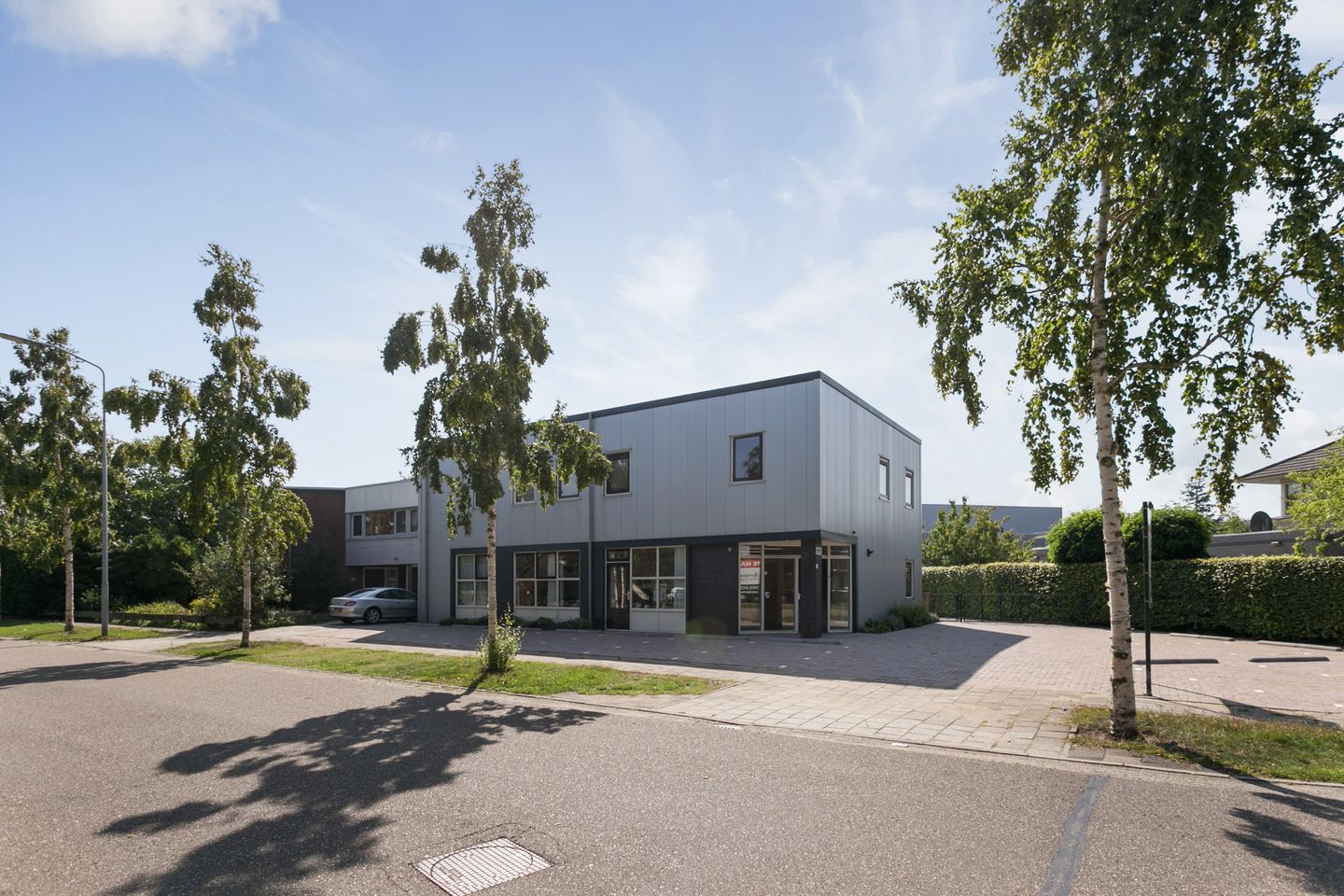 Bekijk foto 1 van Vluchtoord 24