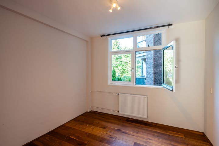 Foto 10 van Pienemanstraat 12