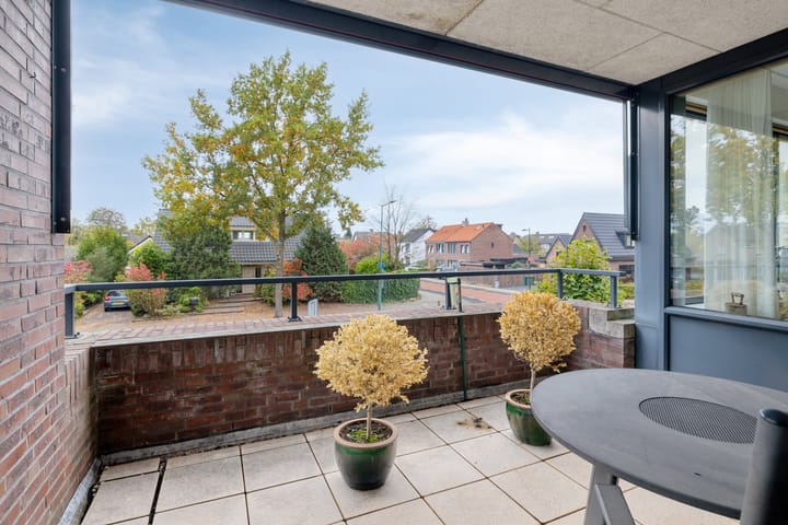 Foto 5 van Middenweg 1-B6