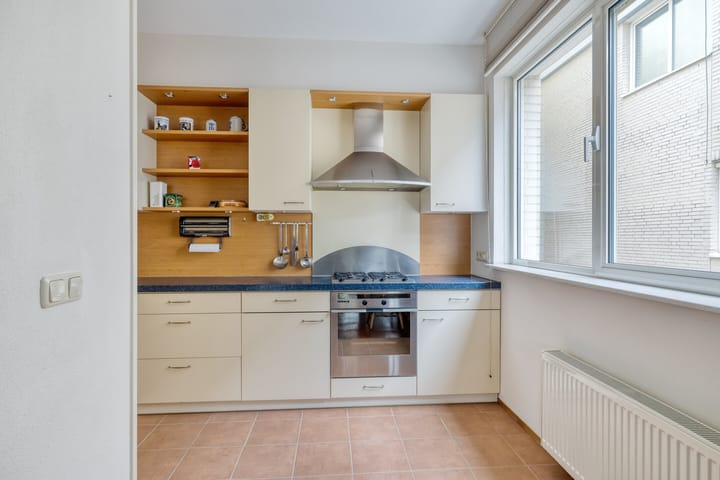 Foto 21 van Middenweg 1-B6