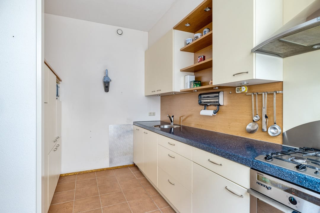 Foto 22 van Middenweg 1-B6