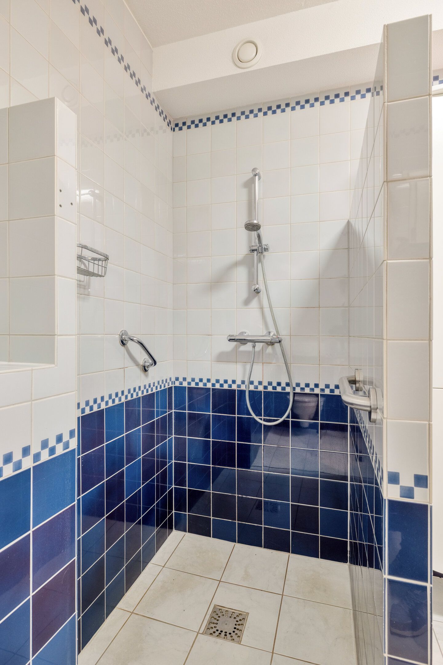 Foto 27 van Middenweg 1-B6