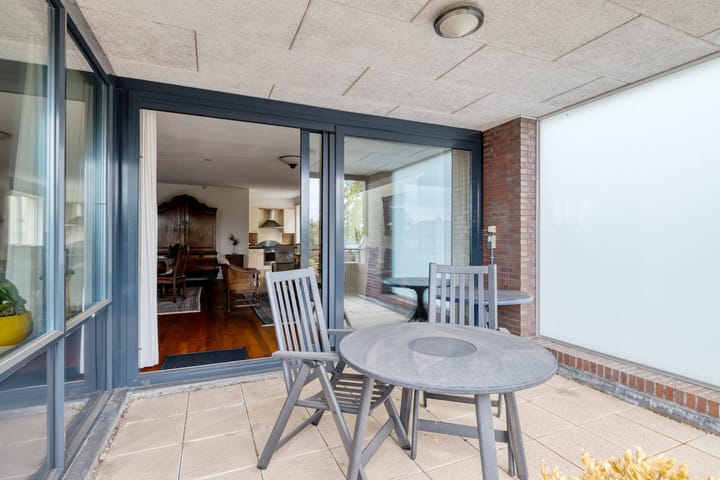 Foto 30 van Middenweg 1-B6