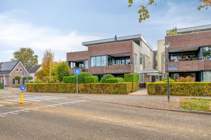 Foto 38 van Middenweg 1-B6