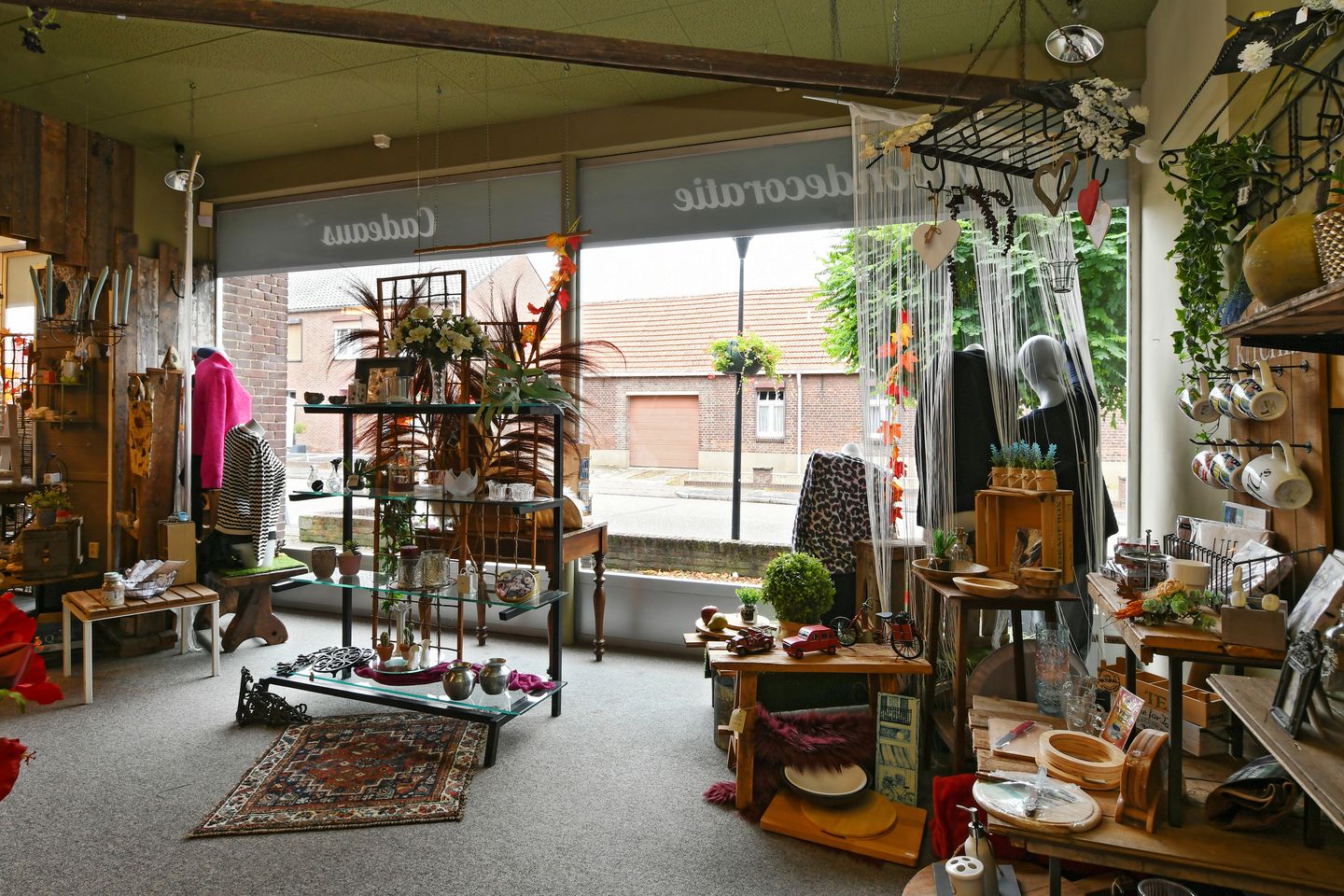 View photo 3 of Roggelseweg 9-a