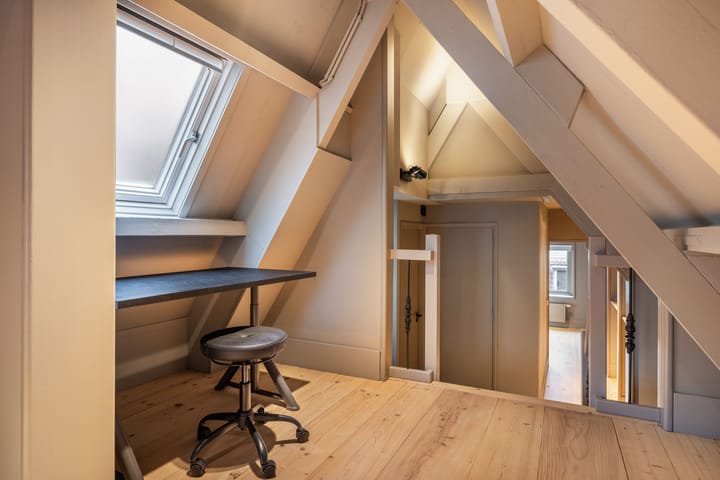 Foto 48 van Pelserstraat 4