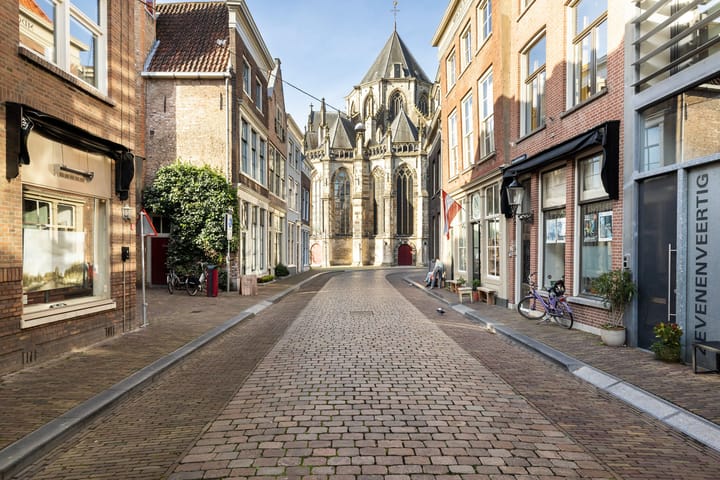 Foto 62 van Pelserstraat 4