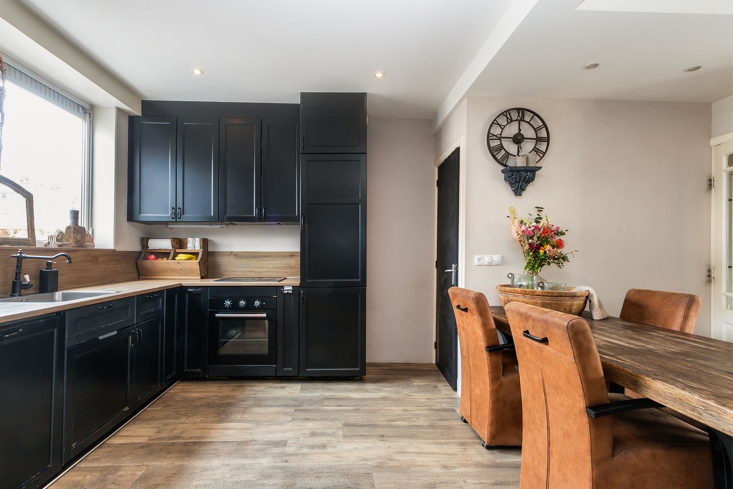 Foto 10 van Anna Paulownastraat 11