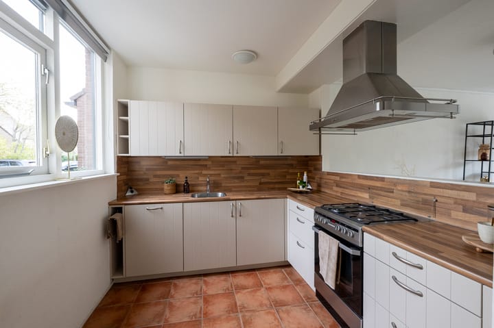 Photo 8 of Pruikenmakerstraat 45