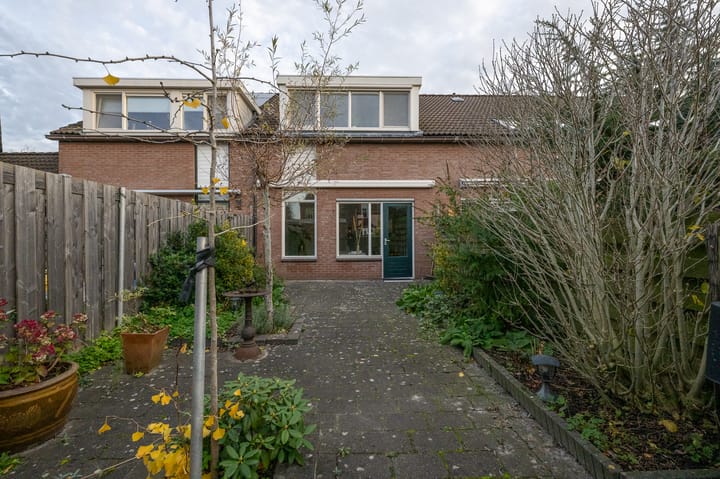 Photo 18 of Pruikenmakerstraat 45