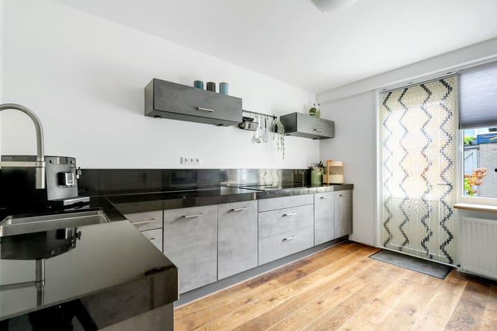 Foto 9 van Vondelstraat 14