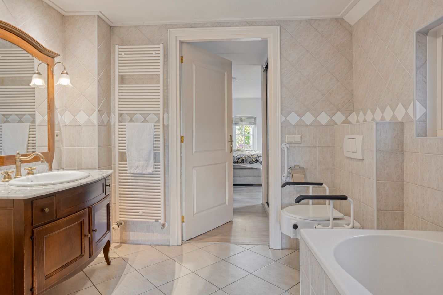 Foto 34 van Kempersdijk 10-A