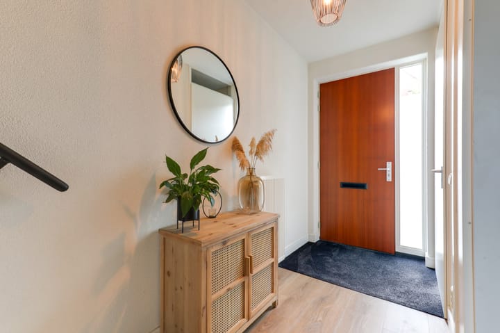 Photo 8 of Vriesschestraat 50