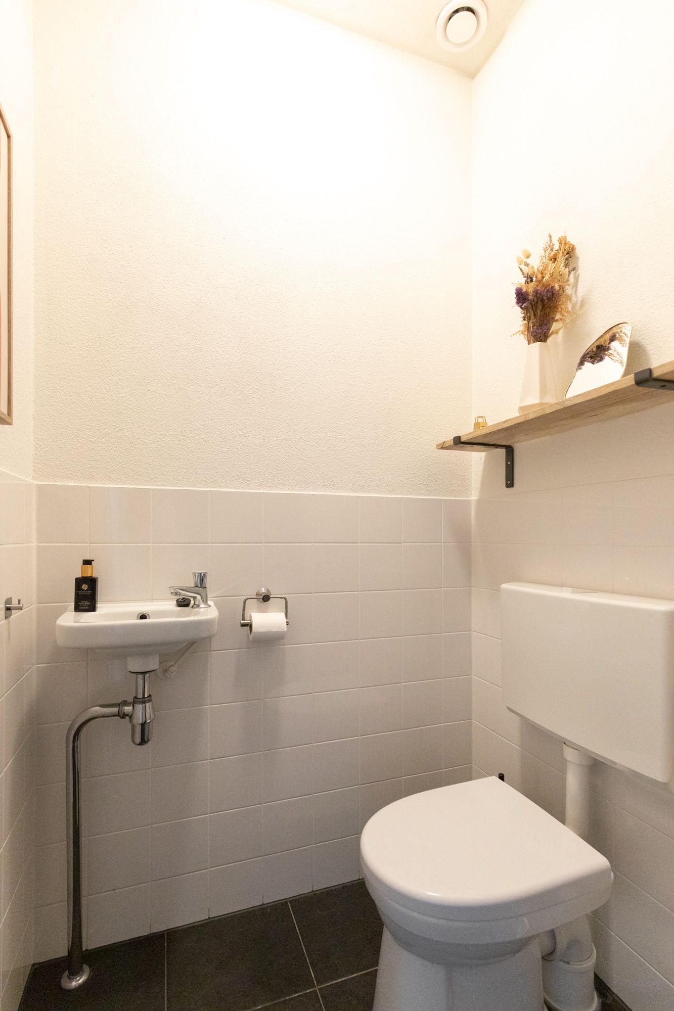 Photo 9 of Vriesschestraat 50