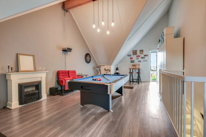 Photo 35 of Vriesschestraat 50