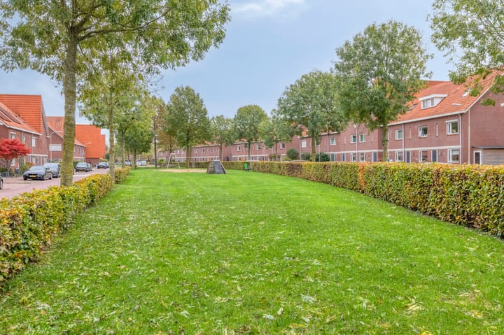 Photo 50 of Vriesschestraat 50