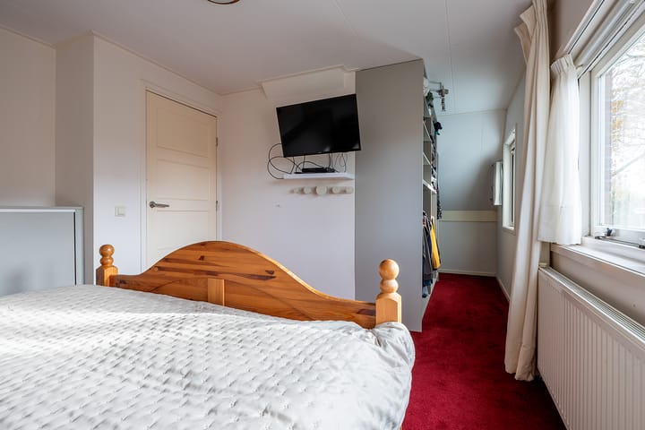 Photo 16 of Peperstraat 8