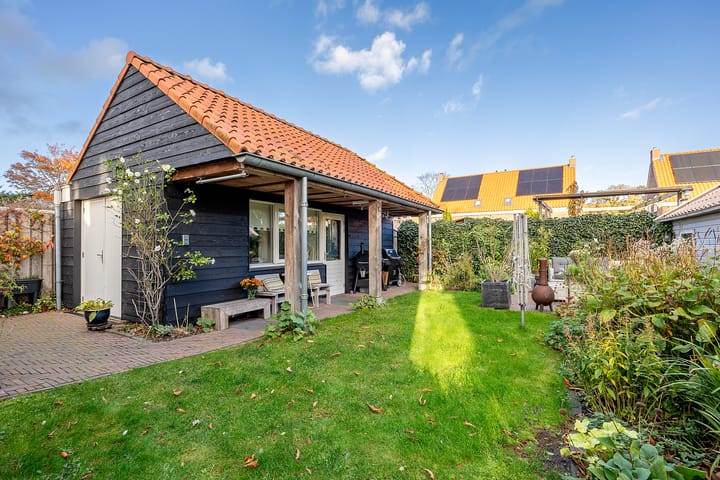 Photo 28 of Peperstraat 8