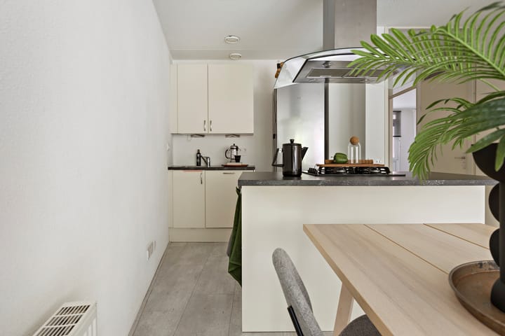 Photo 12 of Helperveste 10