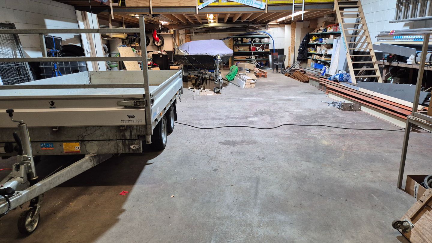 Bekijk foto 4 van Industrieweg 102