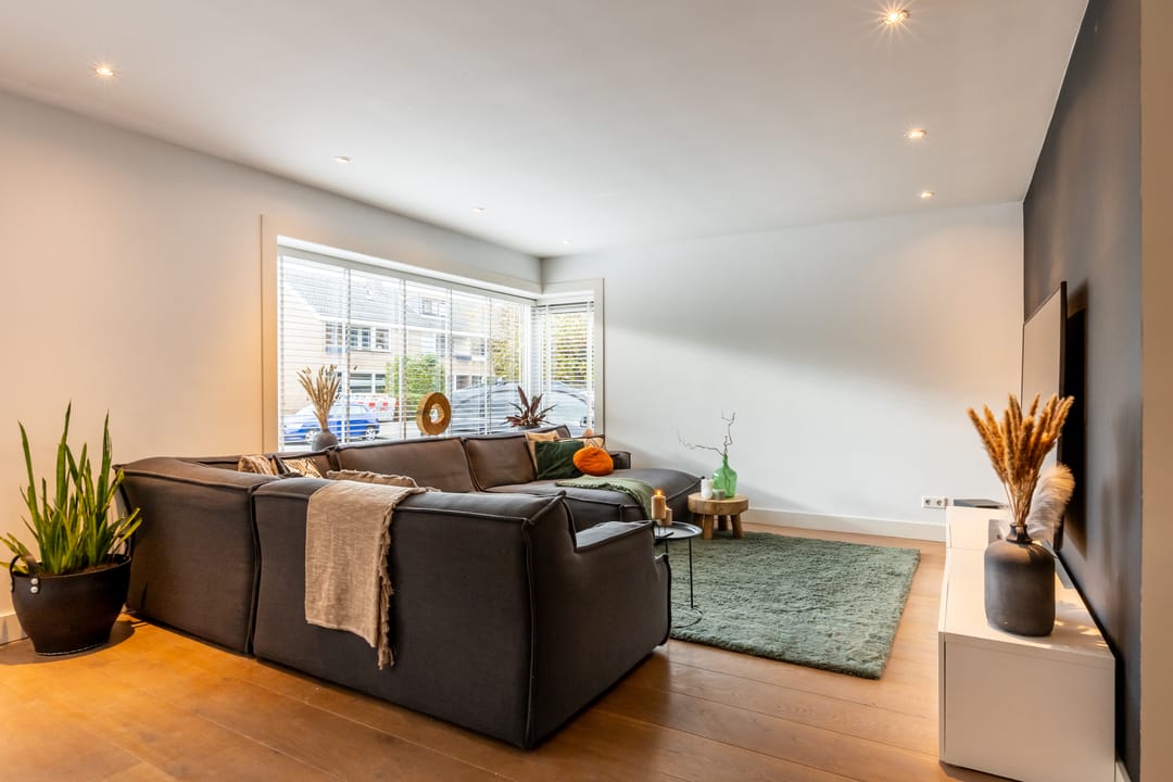 Photo 11 of Armstronglaan 21