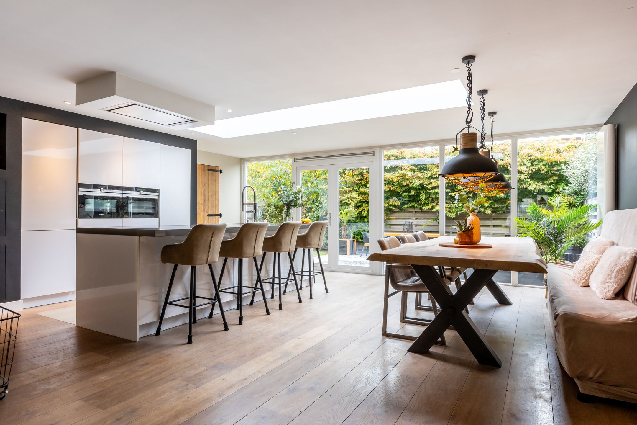 Photo 18 of Armstronglaan 21