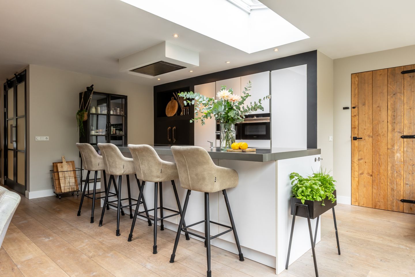 Photo 19 of Armstronglaan 21