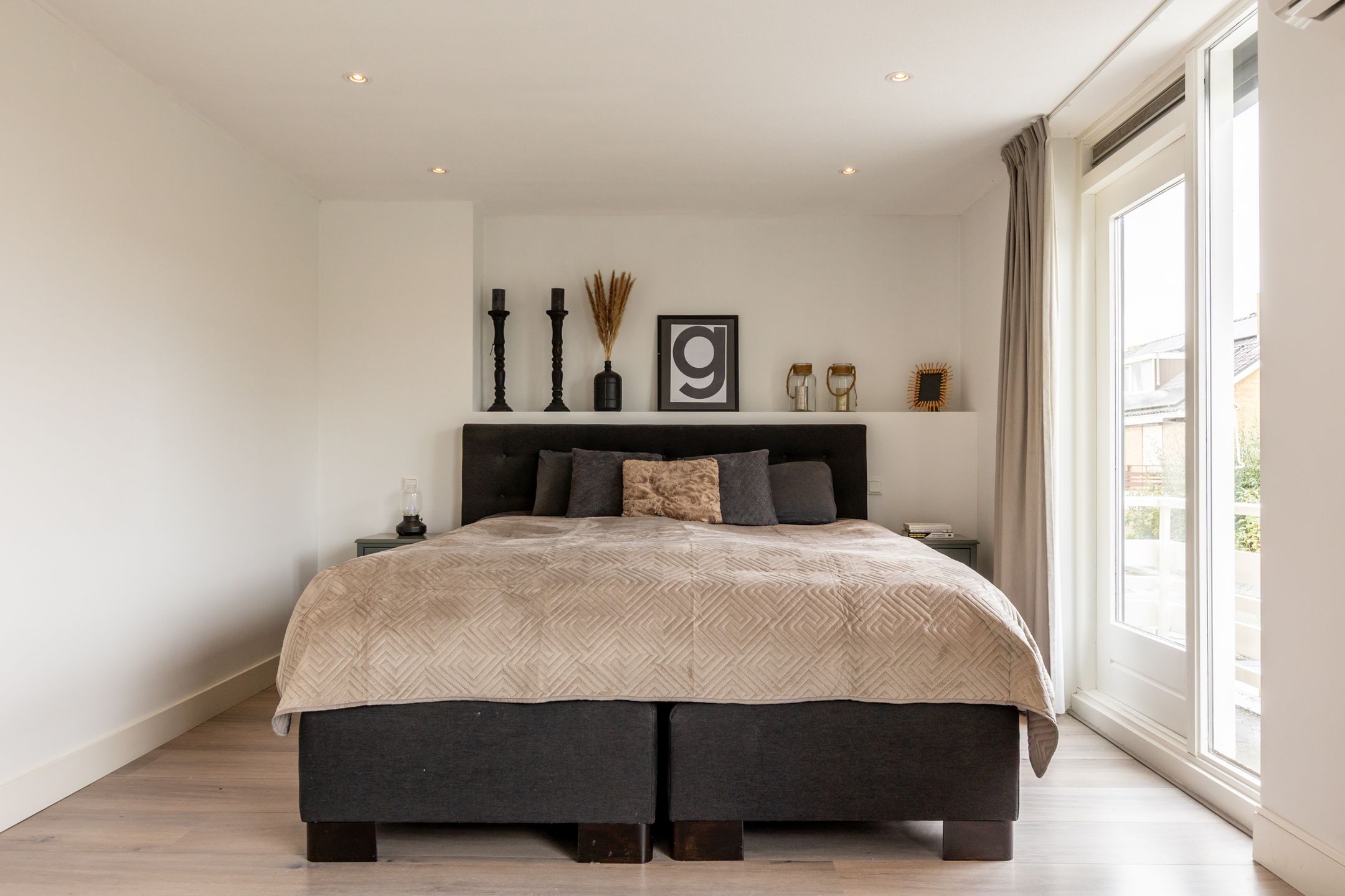 Photo 39 of Armstronglaan 21