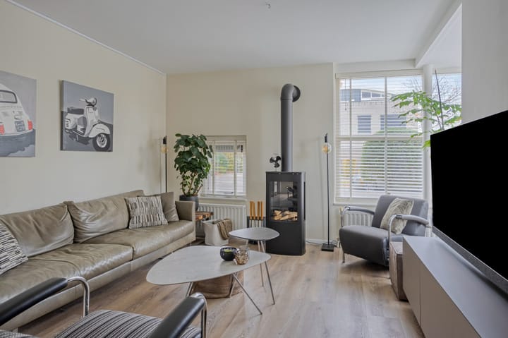 Foto 6 van Klaproos 8