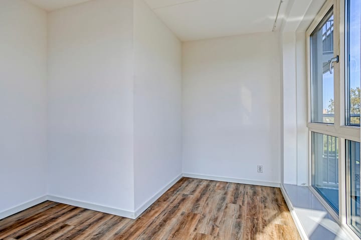 Foto 6 van Jullensstraat 283