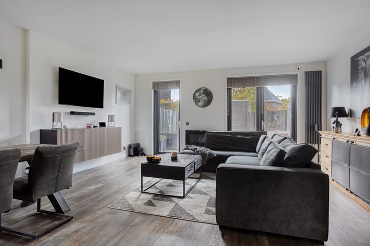 Foto 7 van Diadeemstraat 53