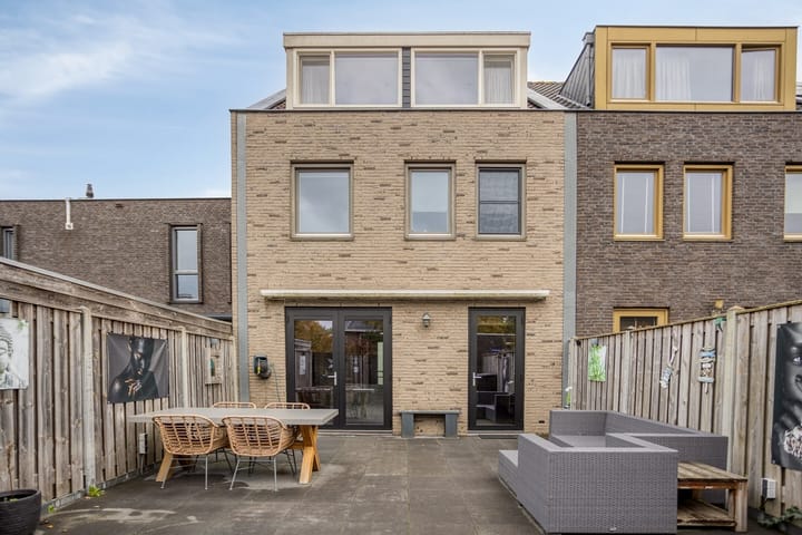 Foto 27 van Diadeemstraat 53