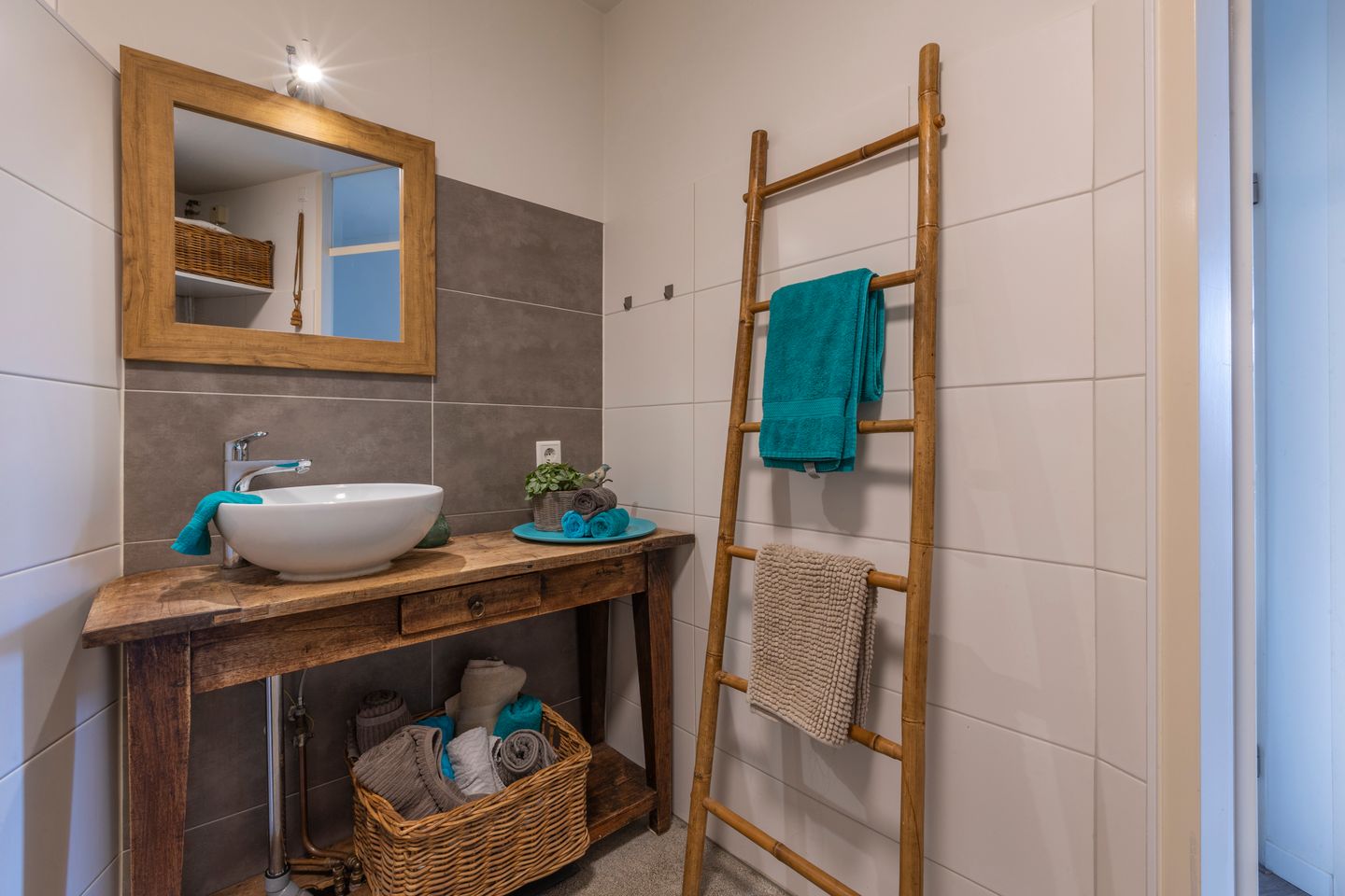 Photo 19 of Van Noordtstraat 46