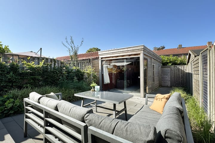 Photo 6 of Poststraat 14