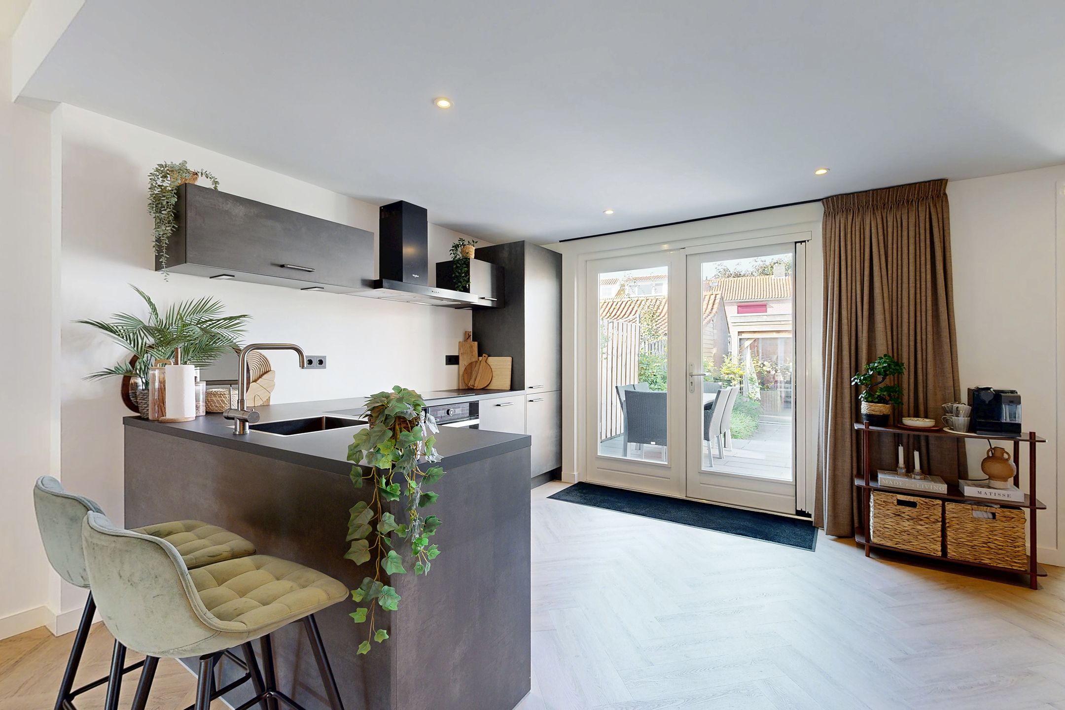 Foto 24 van Poststraat 14