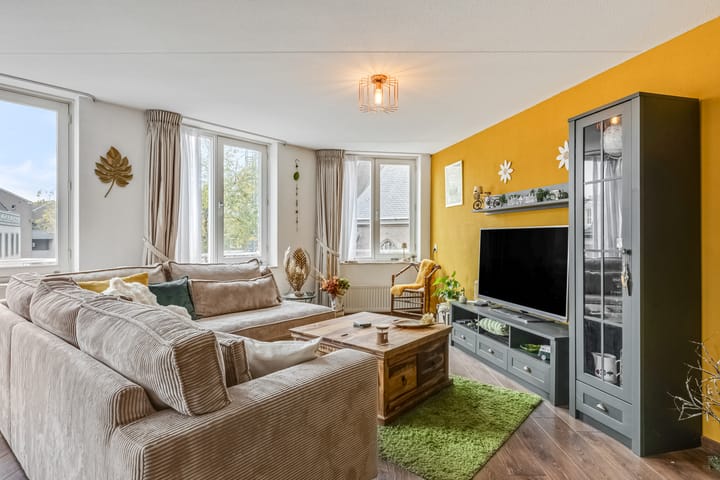 Photo 4 of Monsterstraat 23